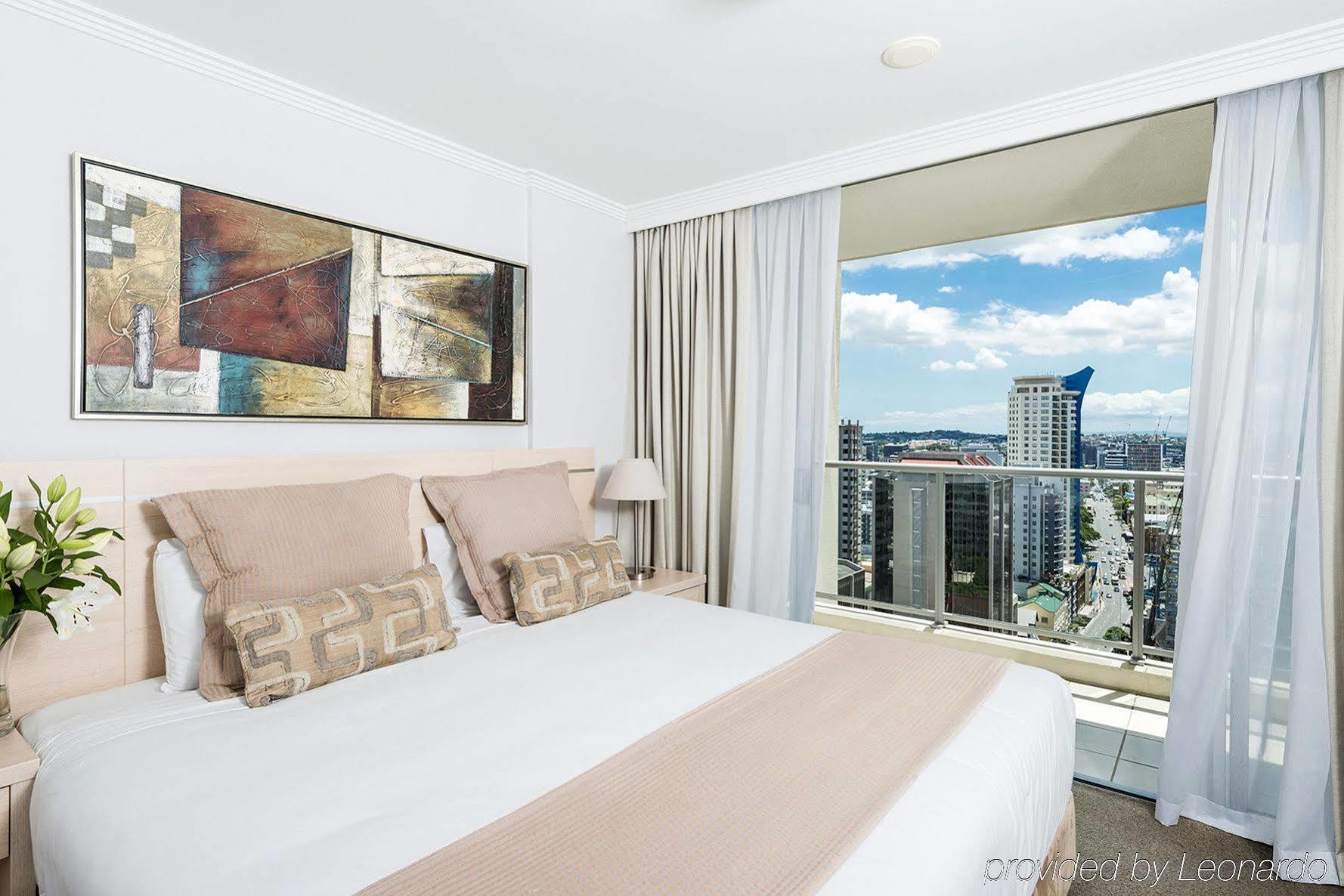 Oaks Brisbane Lexicon Suites Exteriör bild