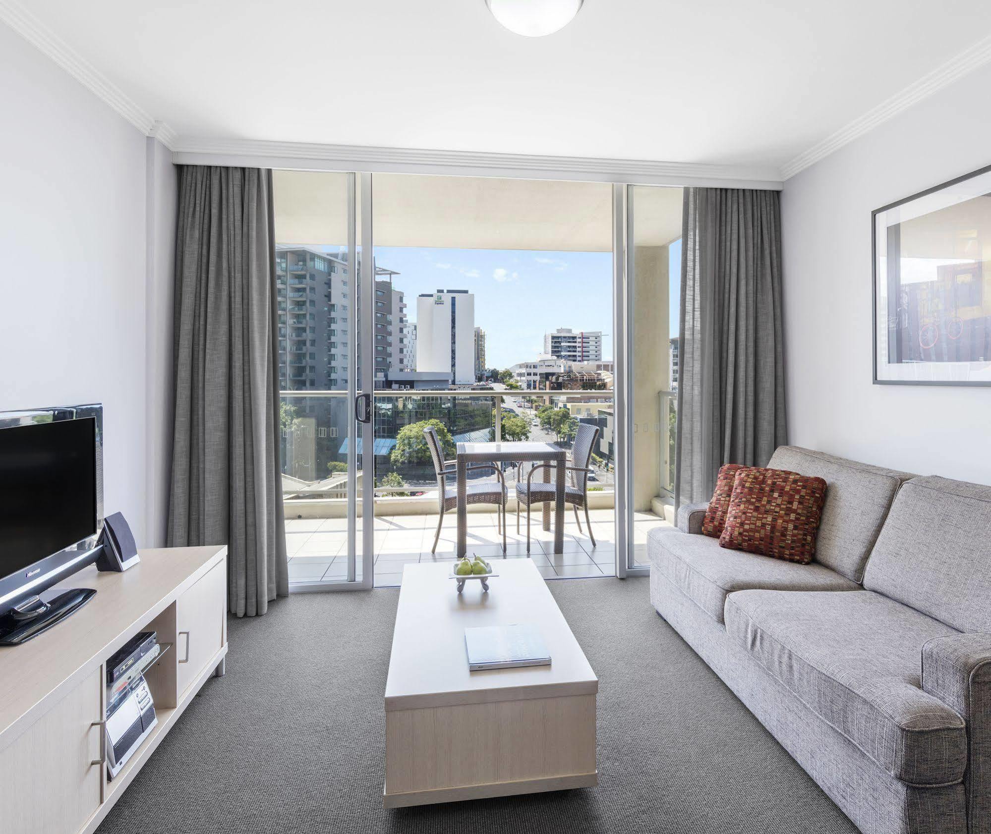 Oaks Brisbane Lexicon Suites Exteriör bild